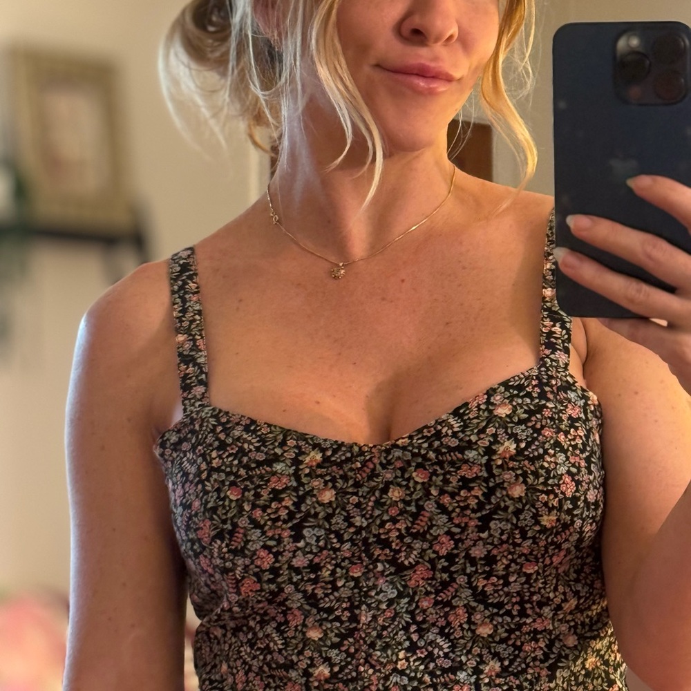 Abercrombie Floral Sleeveless Top